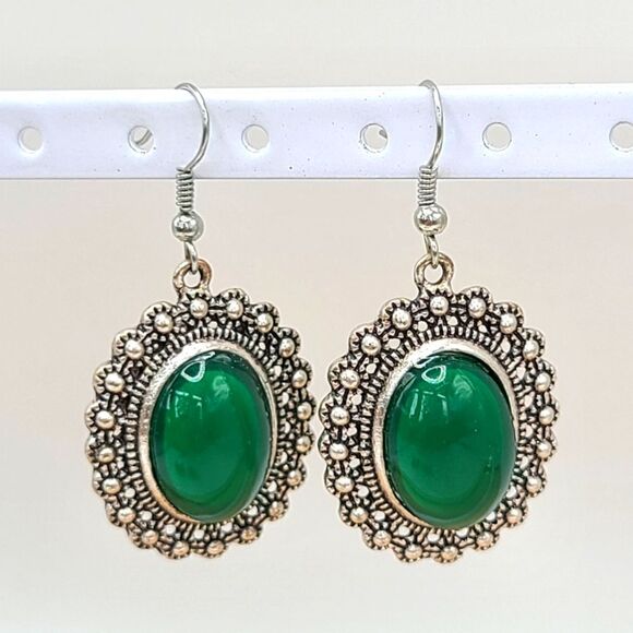 3 pairs of earrings,  pierced - Picture 2 of 6